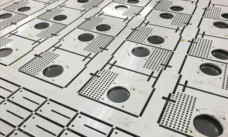 钣金加工中数控冲压与冲压油什么不同呢?