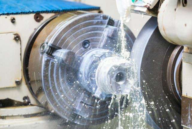 分析加工毛刺原因-FH体育-FH体育(中国)